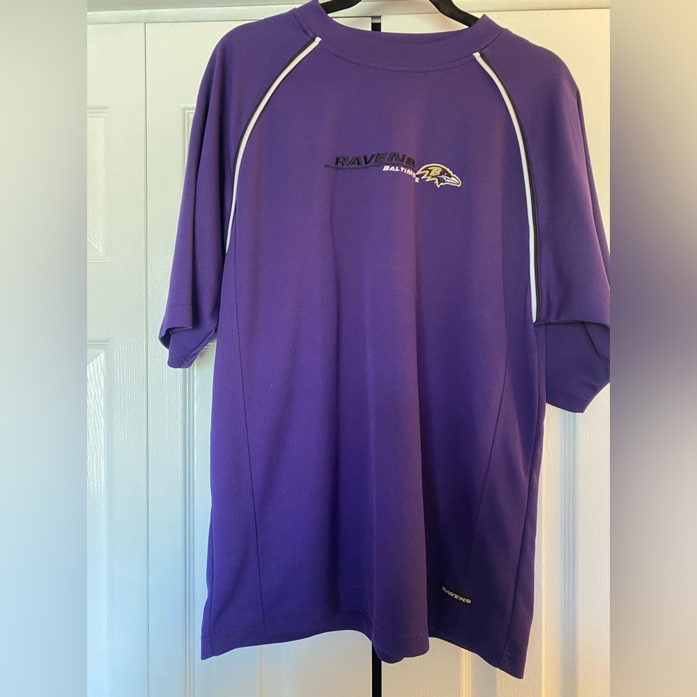 Baltimore ravens shirt